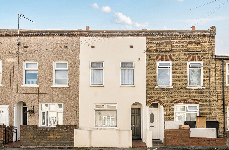 3 bedroom house for sale - Garfield Road, London, E13
