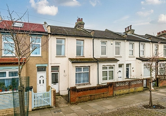 3 bedroom house for sale - Roman Road, Ilford, IG1 - Property View 1