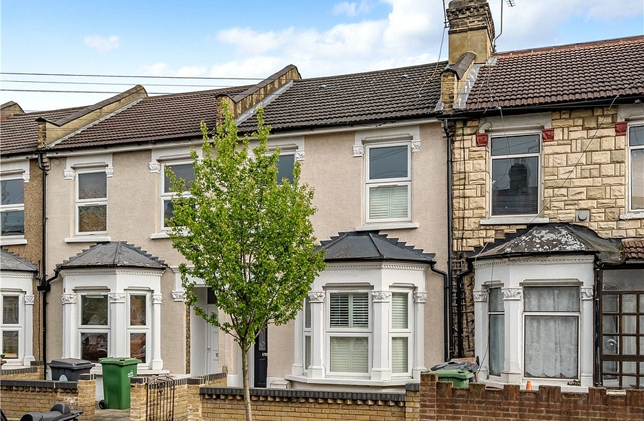 3 bedroom house for sale - Adelaide Road, Leyton, London, E10 - Property View 1
