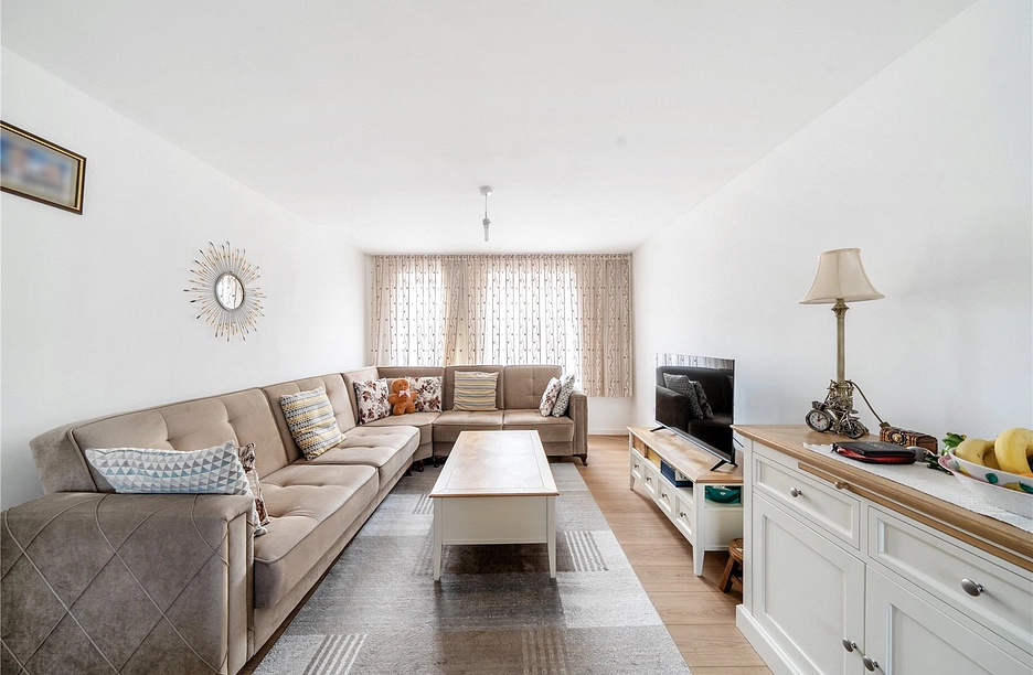 1 bedroom apartment for sale - Campion Road, London, E10 - Property View 1