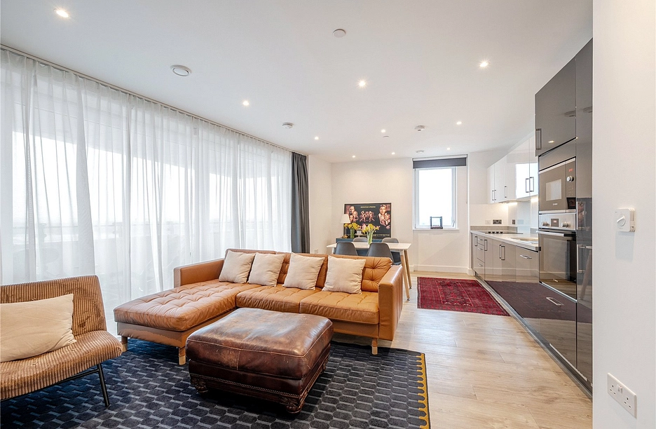 2 bedroom apartment for sale - Beck Square, London, E10 - Property View 1