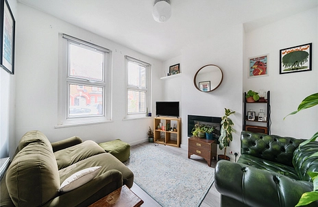 2 bedroom apartment for sale - Clementina Road, London, E10 - Property View 2