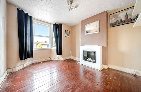 2 bedroom apartment for sale - Dawlish Road, London, E10
