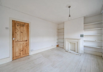 2 bedroom house for sale - Clacton Road, London, E17 - Property View 1