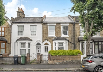 4 bedroom house for sale - Huxley Road, London, E10 - Property View 1