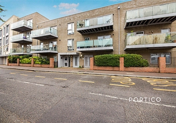 3 bedroom apartment for sale - Brunel House, 1B Hainault Road, Leytonstone, London, E11 - Property View 1