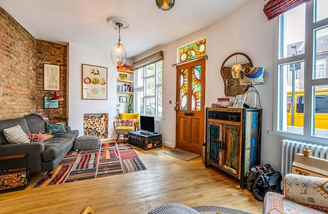 4 bedroom house for sale - Gayford Road, London, W12 - Property View 2
