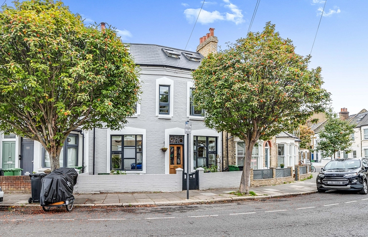 4 bedroom house for sale - Gayford Road, London, W12 - Property View 1