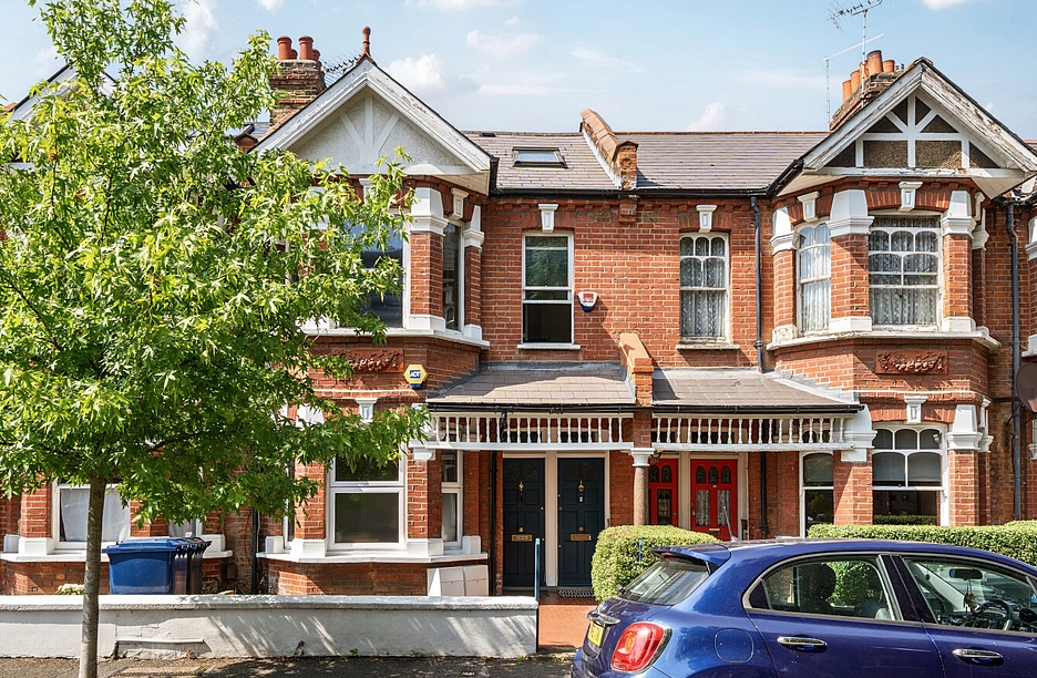 2 bedroom maisonette for sale - Valetta Road, London, W3