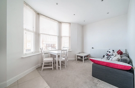 2 bedroom apartment for sale - Askew Road, London, W12