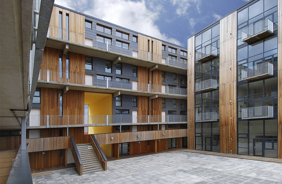 1 bedroom apartment for sale - Cowley Road, London, W3 - Property View 1