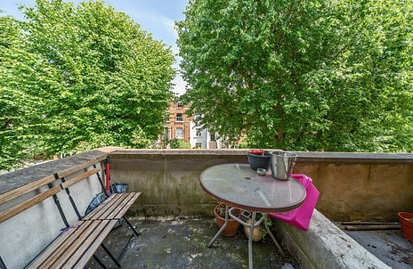 2 bedroom apartment for sale - Coningham Road, London, W12