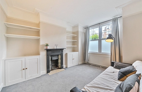 2 bedroom maisonette for sale - Emlyn Road, London, W12