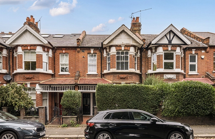 2 bedroom maisonette for sale - Valetta Road, London, W3 - Property View 1