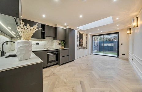 2 bedroom apartment for sale - Ashfield Road, London, W3