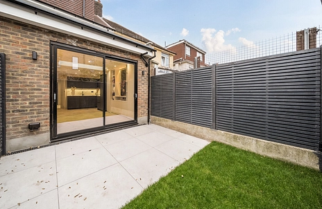 2 bedroom apartment for sale - Ashfield Road, London, W3 - Property View 3