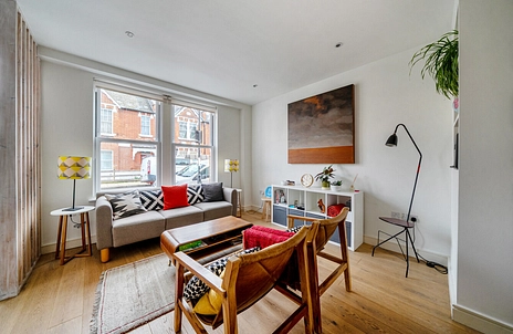 3 bedroom house for sale - Thorpebank Road, London, W12 - Property View 2