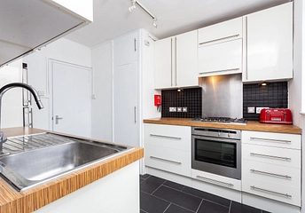 3 bedroom apartment to rent - Harrison Street, London, WC1H - Property View 1