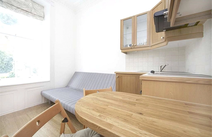 studio to rent - Cartwright Gardens, London, WC1H - Property View 1