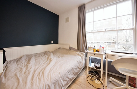 property to rent - Flat 8 61 Bayham Street, London, NW1