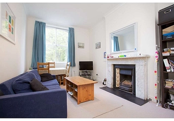 2 bedroom apartment to rent - Brondesbury Villas, London, NW6 - Property View 1