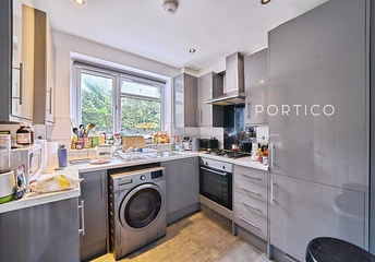 2 bedroom house to rent - Cavendish House, 105-107 Hartington Road, London, SW8 - Property View 1