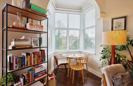 2 bedroom apartment to rent - Knollys Road, Streatham, London, SW16