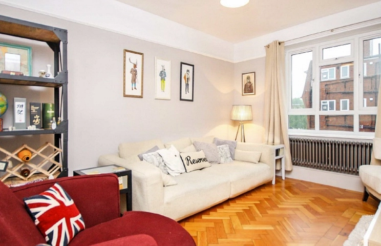 2 bedroom apartment to rent - Nelsons Row, SW4