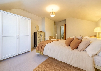 2 bedroom apartment to rent - Heyford Terrace, Vauxhall, SW8 - Property View 1