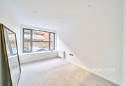 2 bedroom apartment to rent - Streatham High Road, London, SW16 - Property View 3