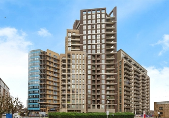 1 bedroom apartment to rent - Royal Docks West, 12 Western Gateway, Excel/Docklands, London, E16 - Property View 1