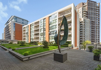 2 bedroom apartment to rent - Baltic Apartments, 11 Western Gateway, London, E16 - Property View 1