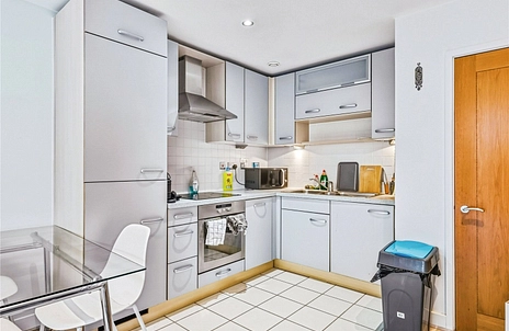 1 bedroom apartment to rent - Western Gateway, London, E16