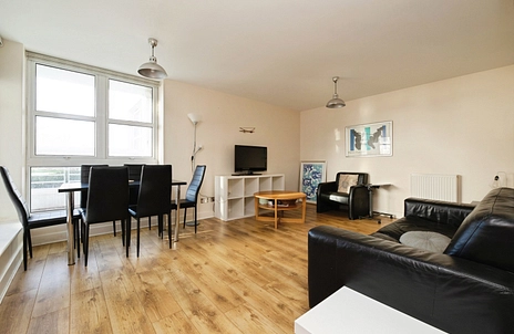 2 bedroom apartment to rent - Barrier Point Road, London, E16 - Property View 2