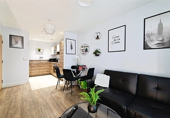 1 bedroom apartment to rent - Agnes George Walk, London, E16 - Property View 1