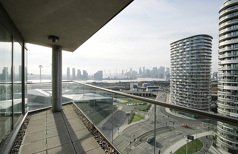 3 bedroom apartment to rent - Western Gateway, 22 Western Gateway, London, E16