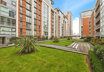 1 bedroom apartment to rent - Western Gateway, Docklands Excel, London, E16 - Property View 1