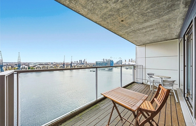 2 bedroom apartment to rent - Western Gateway, London, E16 - Property View 1