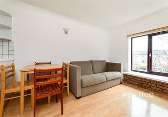 2 bedroom apartment to rent - Hallywell Crescent, London, E6 - Property View 1