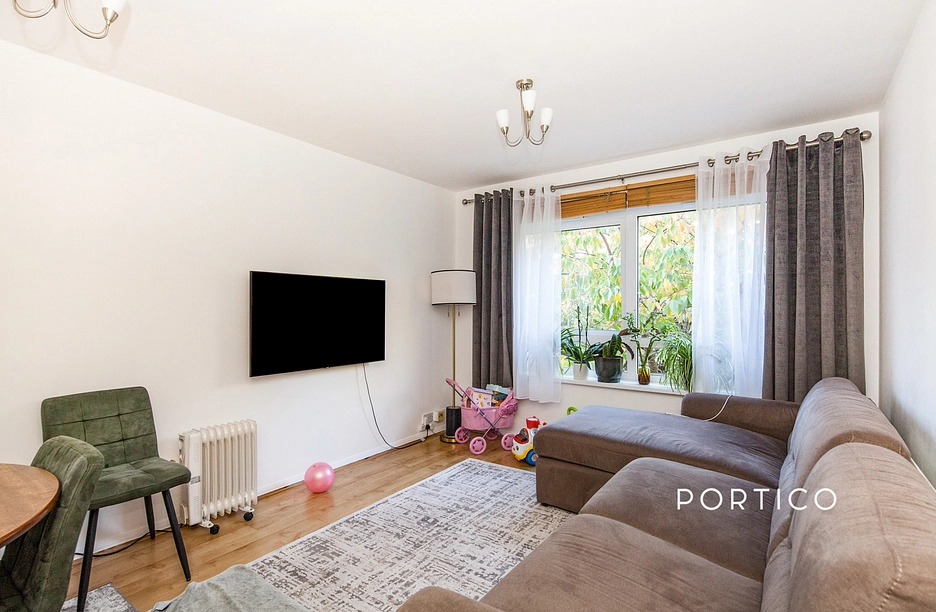 1 bedroom apartment to rent - Devonshire Road, London, SE23