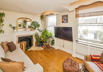 2 bedroom apartment to rent - Upland Road, London, SE22 - Property View 1