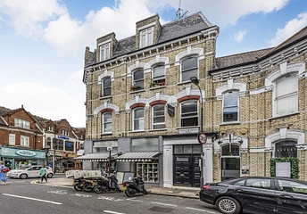 studio to rent - Fulham Road, London, SW6