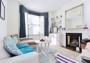 2 bedroom apartment to rent - Fulham Palace Road, London, SW6 - Property View 1