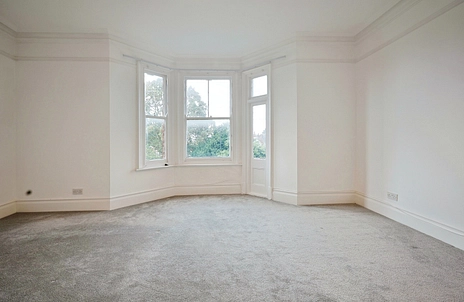 3 bedroom apartment to rent - Holmwood Mansions, Uxbridge Road, London, W3
