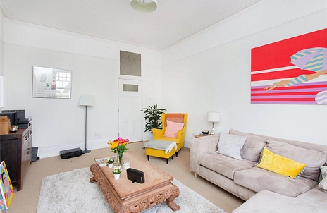 3 bedroom apartment to rent - King Street, London, W6