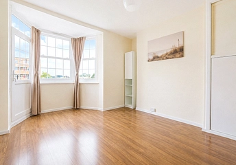 1 bedroom apartment to rent - Becklow Gardens, London, W12 - Property View 1