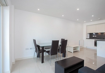 1 bedroom apartment to rent - Goshawk Court, 5 Shearwater Drive, London, NW9 - Property View 1