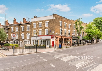 property to rent - 114 A Highbury Park, London, N5 - Property View 1