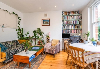 2 bedroom apartment to rent - Sotheby Road, N5