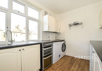 3 bedroom apartment to rent - High Road, Wembley, HA9 - Property View 1